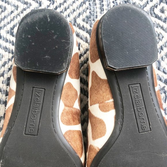 LIZ CLAIBORNE Brown Cow Print Ballet Flats - Picture 6 of 6